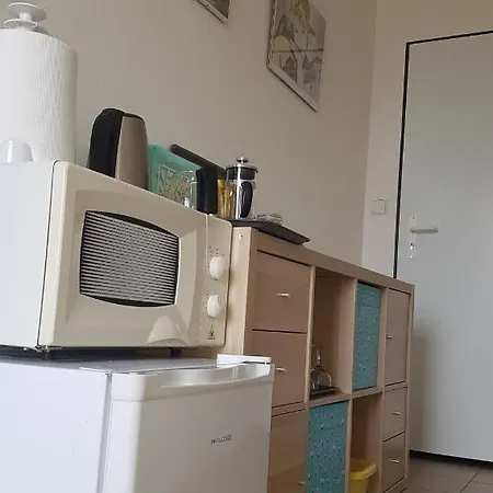 Na Samotě U Lesa -rasovna * Msecke Zehrovice